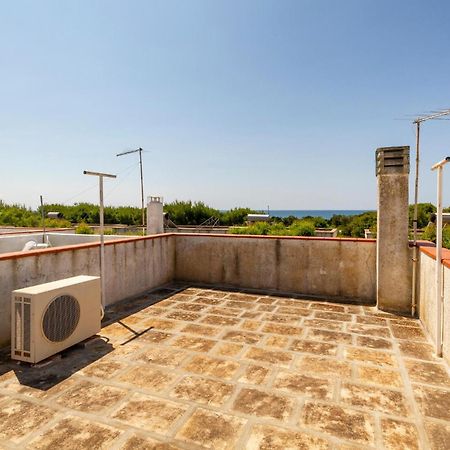Awesome Home In Manduria With Kitchen エクステリア 写真