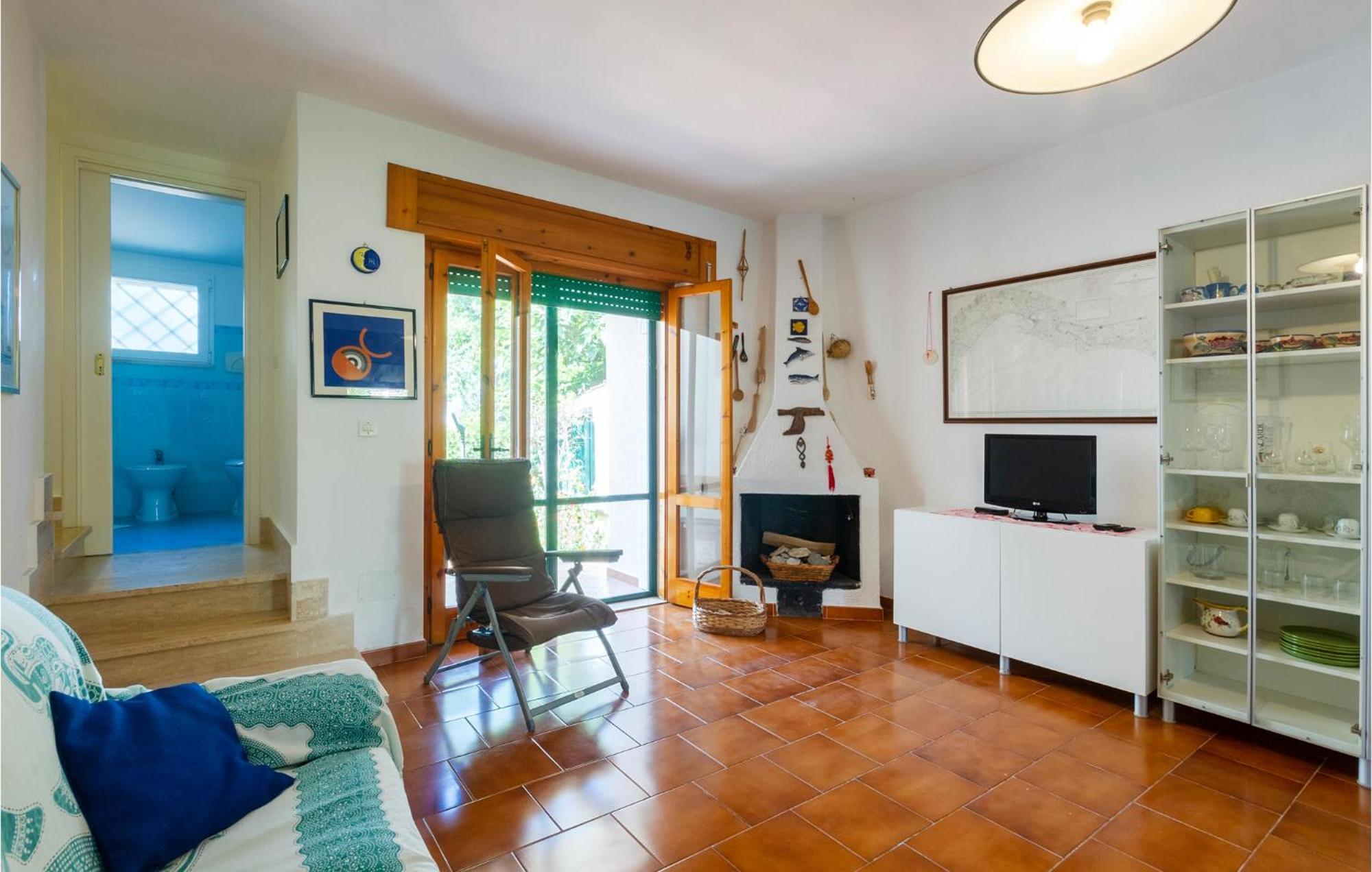 Awesome Home In Manduria With Kitchen エクステリア 写真