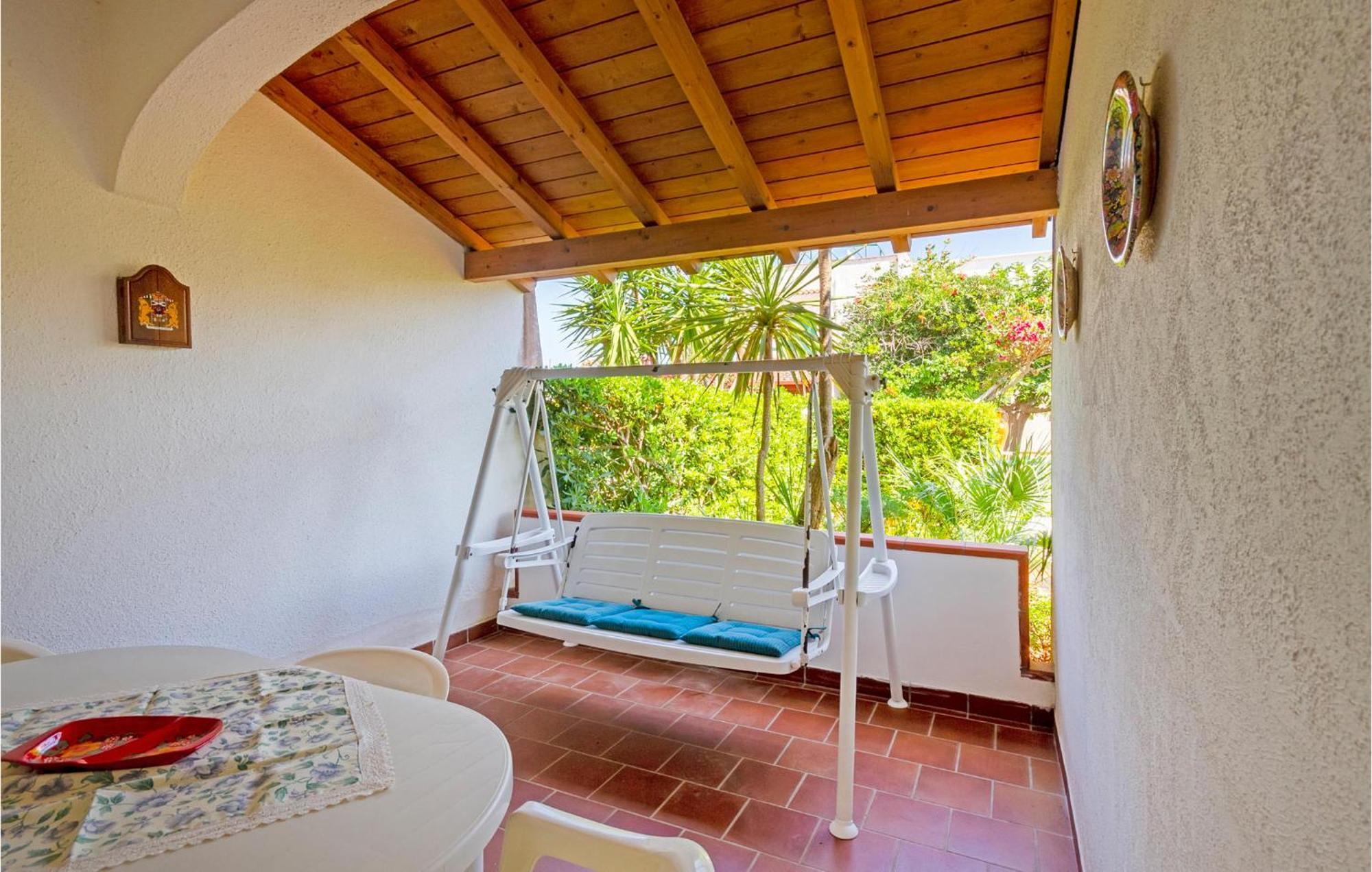 Awesome Home In Manduria With Kitchen エクステリア 写真